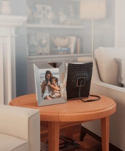 How to Pick the Right Digital Photo Frame | OrganizingPhotos.net